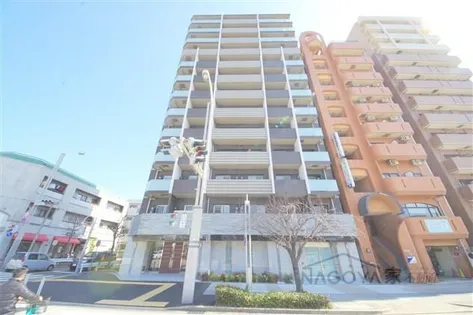 グランドゥール瑞穂通【13階】の外観