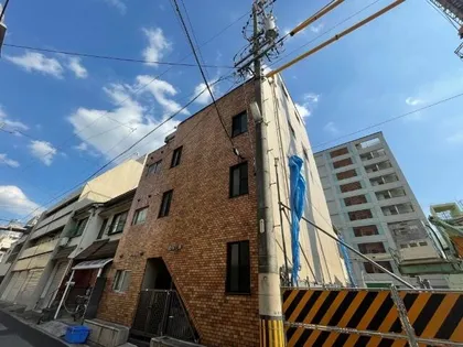 山城ビル【3階】の外観