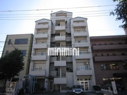 ヴィラ千成【4階】の外観