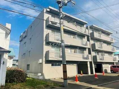 プラダヒル【2階】の外観