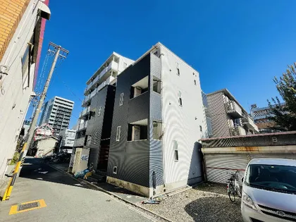 ピアチェーレ新栄【1階】の外観