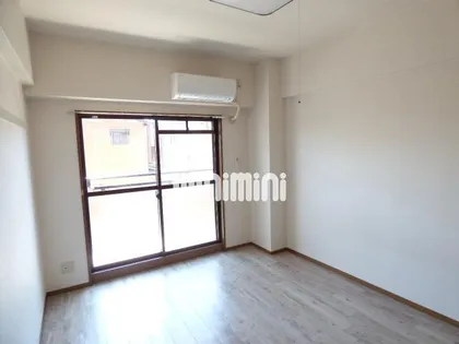 CASA児玉【3階】の居間