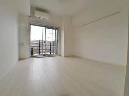 ポルトボヌール神戸湊川公園【1301号室】の内装