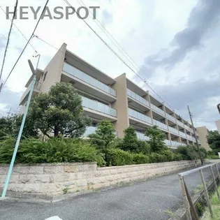 プライムメゾン富士見台【4階】の外観