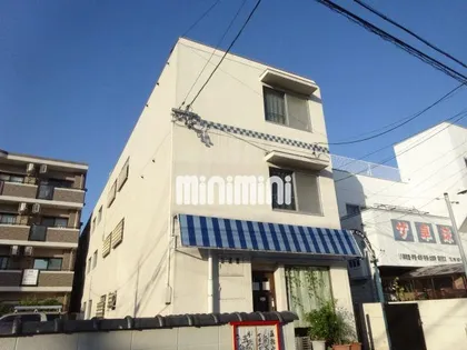 レジデンスウィズマイガレージの画像