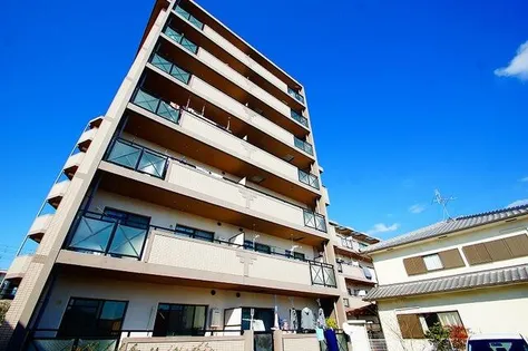 フロレアール ジーアの画像