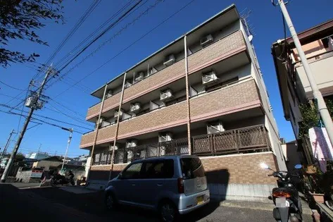 プチメゾン滝谷【1階】の外観