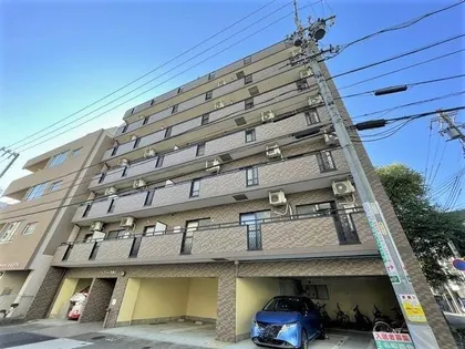 パルコート伊勢山【7階】の外観