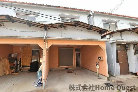 大阪府八尾市松山町1丁目【テラスハウス】の外観