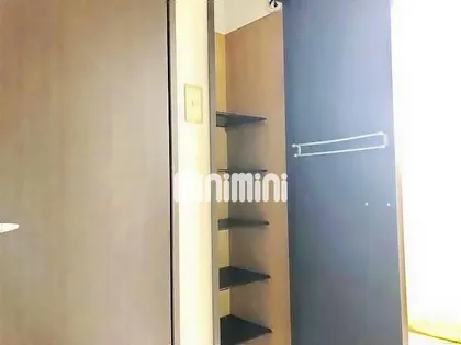 セレッソ千成【2階】の玄関