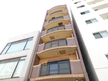 クレアールジーエー【5階】の外観