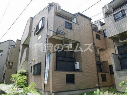 スルー・ヴァリⅠ【2階】の外観