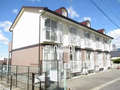 東山ハイツ A棟【1階】の外観