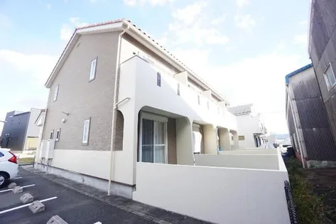 愛知県豊川市大橋町3丁目【テラスハウス】の外観