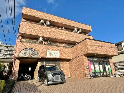 ラ・シーマ【3階】の外観