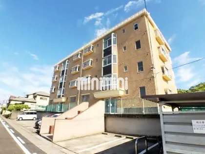 グリーンハイツ石薬師【3階】の外観