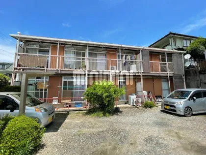 コーポ山半【2階】の外観