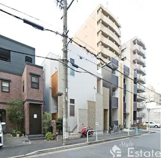 愛知県名古屋市中区新栄2丁目【アパート】の外観