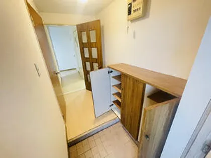 リビュー豊島【502号室】の玄関