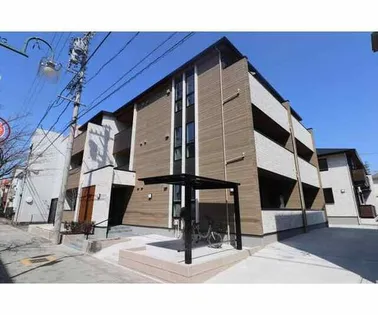 bell femme sato【3階】の外観