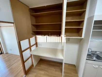 カブリオレ【2階】の内装