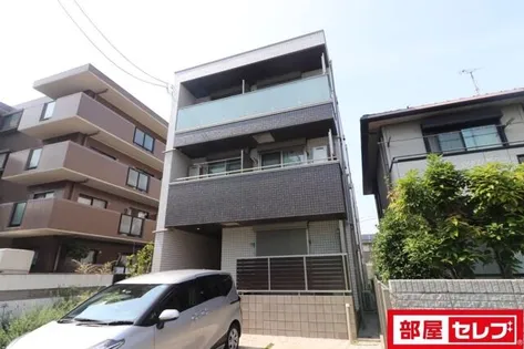 ラシーネ本陣の画像