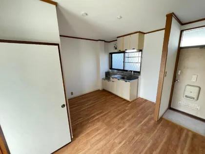 シティハイム南堀越【2階】の居間