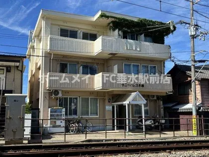 サニーパレス平磯【3階】の外観