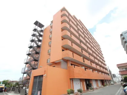 ライオンズマンション高槻【308号室】の外観