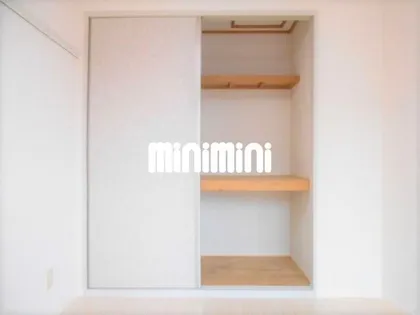 ディアスクレール A【2階】の内装