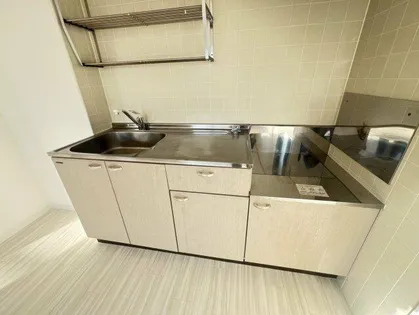 パルティール【1階】の玄関