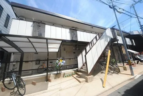 メガロンフィリアの画像