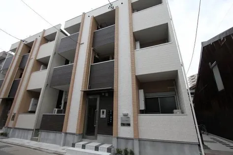 テラス菊井【2階】の外観