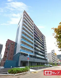 プレサンスNAGOYAシティオ【8階】の外観