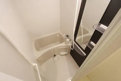 HK2 east【3階】の風呂