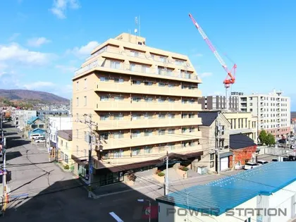 マリンハイム【5階】の外観