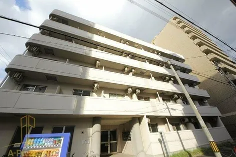 ルミエール21【1階】の外観