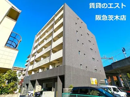 ペスカード別院【306号室】の外観