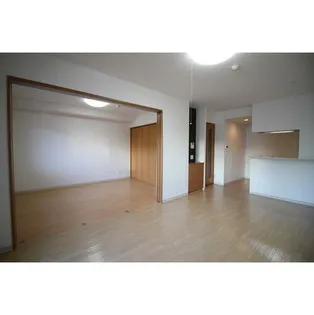 ロイヤルヒルズ【102号室】のその他画像