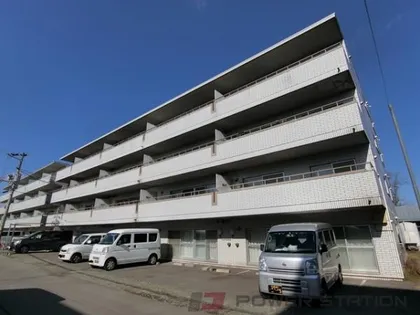 クリスタルヒルズ【3階】の外観