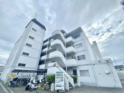 カパルア【5階】の外観