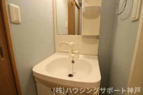 さくらビュルディング【2階】の内装