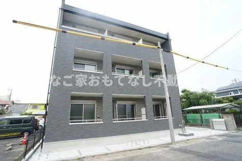 リブリ BJウイングの画像