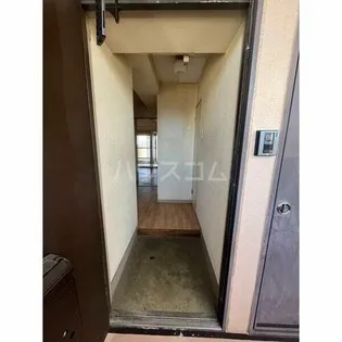 グリンハイツ【5階】の玄関