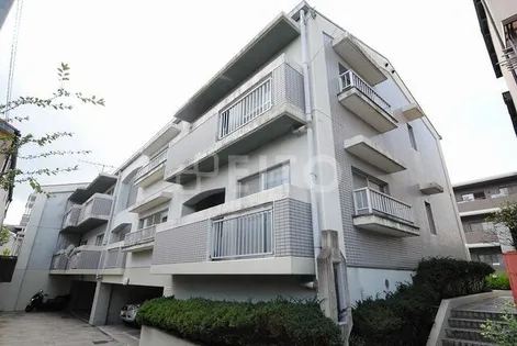 プチドエル修学院【1階】の外観