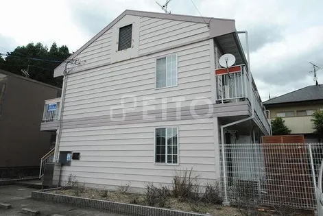 ヴィレッジ岩倉【2階】の外観