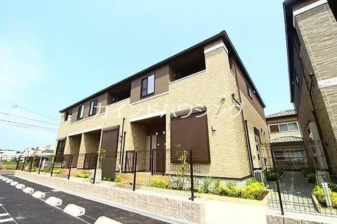 大阪府泉南市新家【アパート】の外観