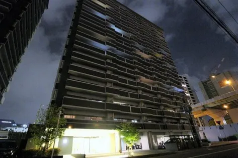 シャトレ大手町 N棟【10階】の外観