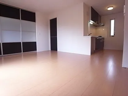 ウィット垂水【1階】の居間