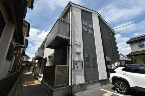 クレール ユニヴェールの画像